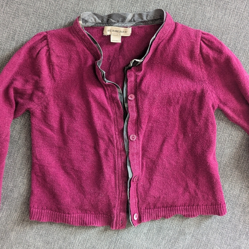 Burberry 18M Cardigan Sweater